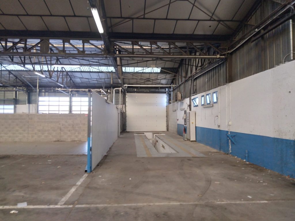 À louer – Local Industriel de 2 536 m² à Manosque – Alpes-de-Haute-Provence (04)