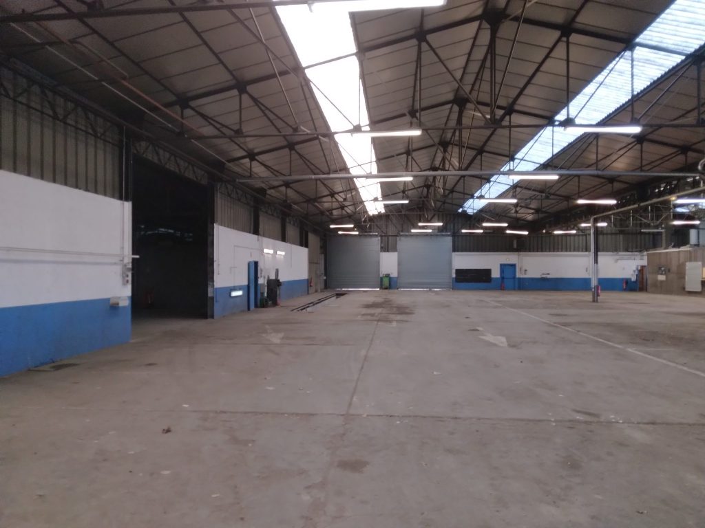 À louer – Local Industriel de 2 536 m² à Manosque – Alpes-de-Haute-Provence (04)