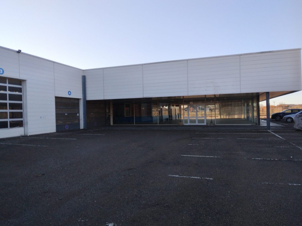 À louer – Local Industriel de 2 536 m² à Manosque – Alpes-de-Haute-Provence (04)