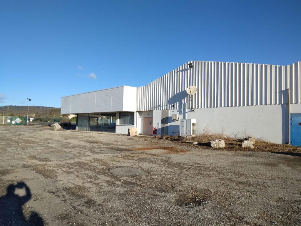 À louer – Local Industriel de 2 536 m² à Manosque – Alpes-de-Haute-Provence (04)