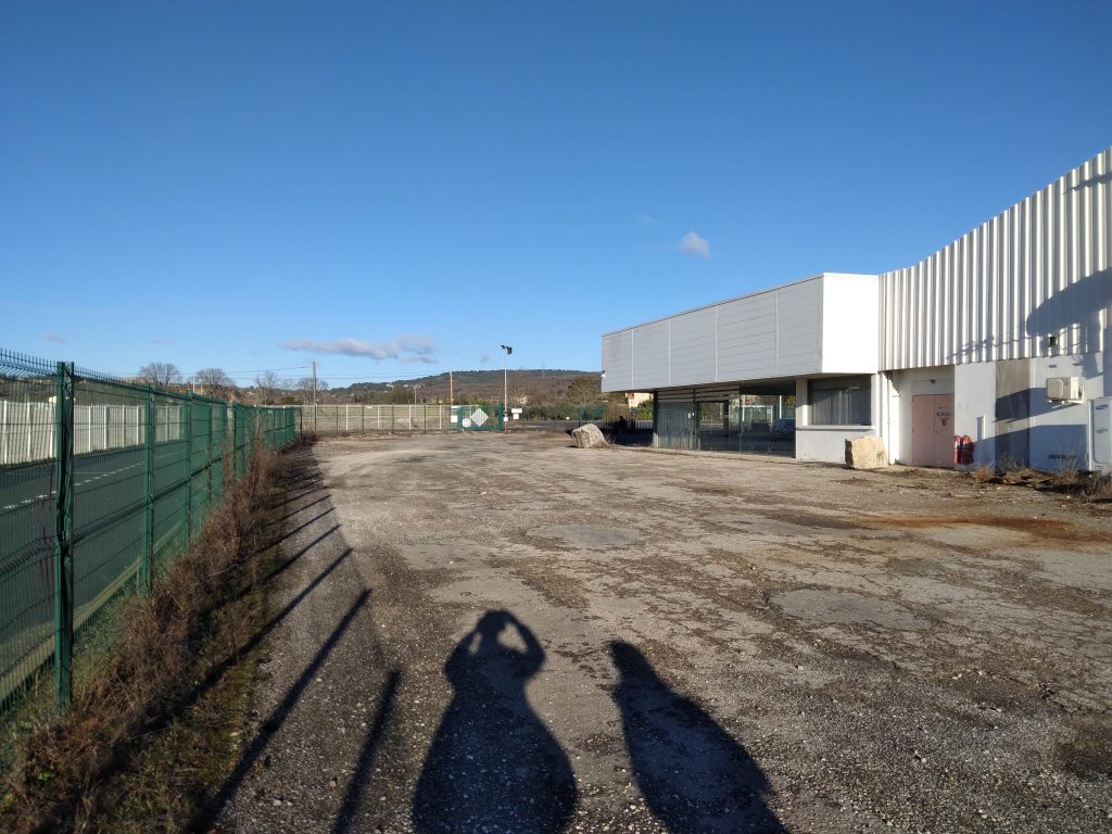 À louer – Local Industriel de 2 536 m² à Manosque – Alpes-de-Haute-Provence (04)