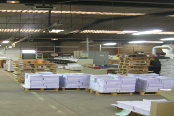 À louer- Local industriel de 2000m²  à Poitiers (86)