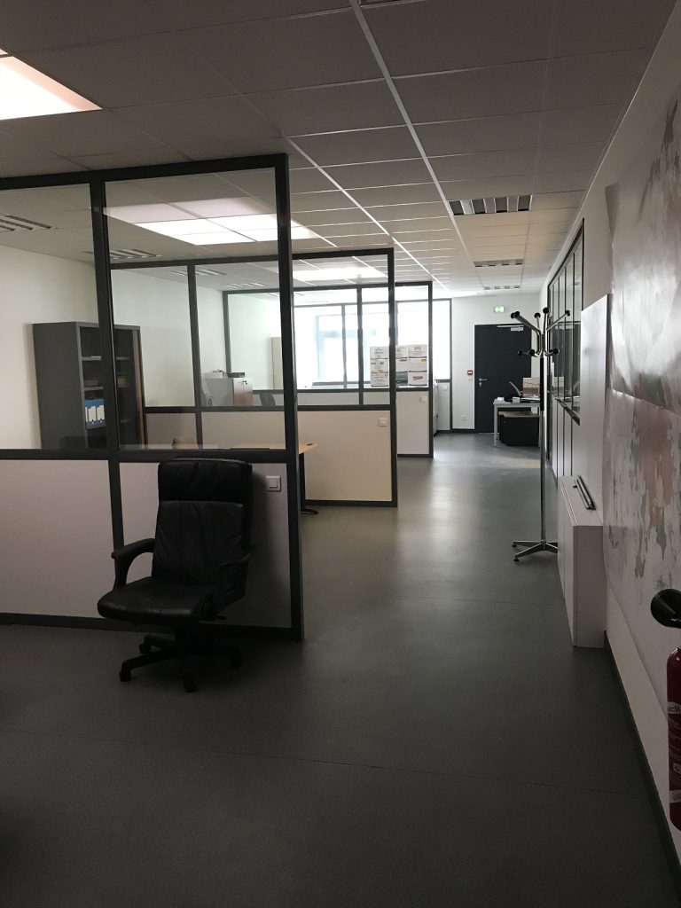 À louer – locaux d&rsquo;activité de 500 m² à Longuenesse