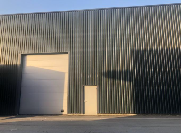 À louer – Locaux d&rsquo;activité de 900 et 1 500 m² -Technoland- Doubs (25)