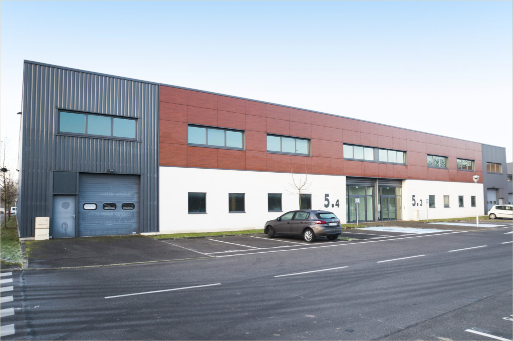 À louer – locaux d&rsquo;activité divisibles de 622 m² à 1 463 m² à Taverny