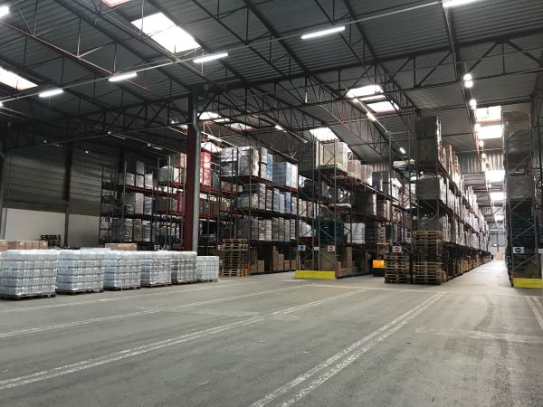 À louer – locaux d&rsquo;activité entre 4 120 et 31 556 m² vers Niort