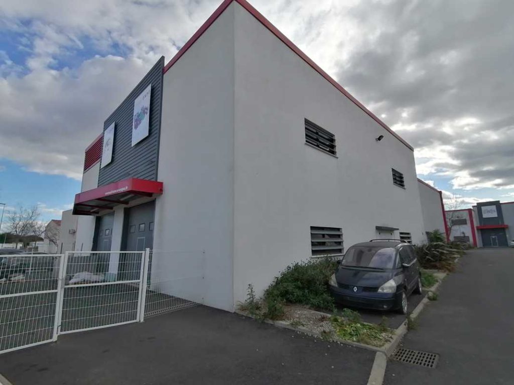 À louer – locaux d&rsquo;activité non divisibles de 665 m² à Lunel-Viel, proche de Montpellier (34)