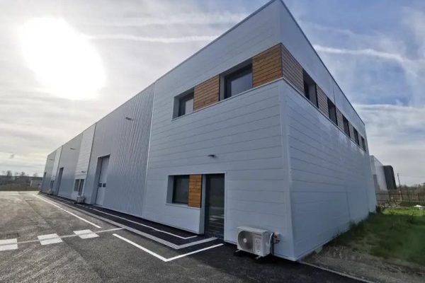 À louer – Locaux d’activités de 389 m² à proximité de Reims – Marne (51)