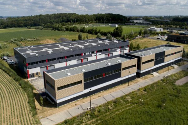 À louer – locaux d&rsquo;activités non divisibles de 250 m² à Famars à proximité de Valenciennes (59)