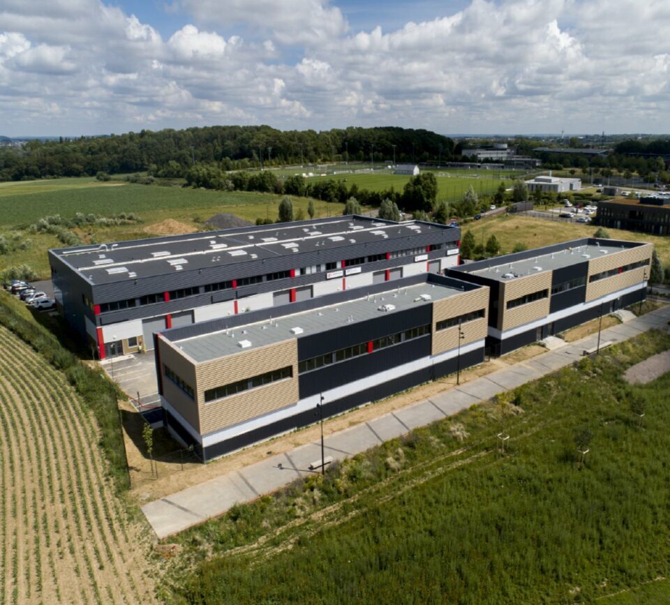 À louer – locaux d&rsquo;activités non divisibles de 250 m² à Famars à proximité de Valenciennes (59)