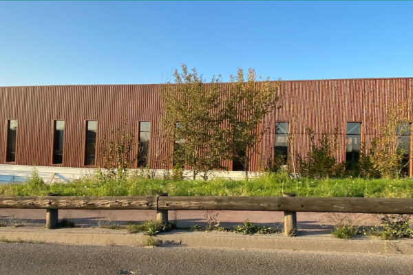 À louer – locaux d&rsquo;activités non divisibles de 570 m² à Taverny