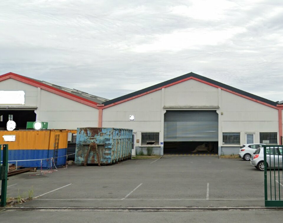 À louer – locaux d&rsquo;activités non divisibles de 865 m² à Seclin à proximité de Lille (59)