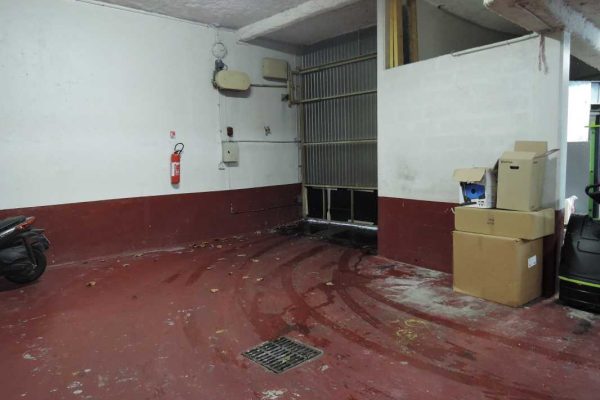 À louer – locaux d&rsquo;activités non divisibles de 910 m² à Boulogne Billancourt