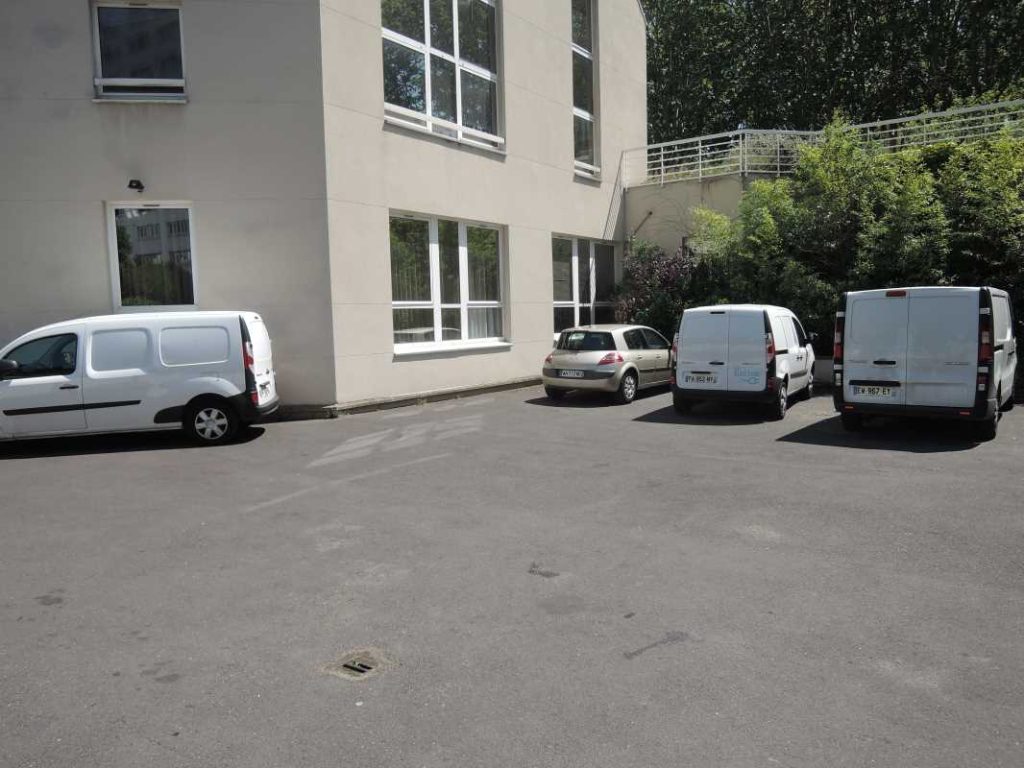 À louer – locaux d&rsquo;activités non divisibles de 910 m² à Boulogne Billancourt
