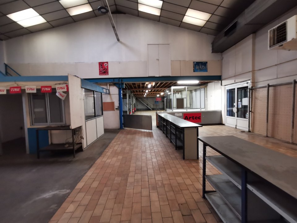 À louer – locaux d&rsquo;activités non divisibles de 920 m² à Seclin à proximité de Lille (59)
