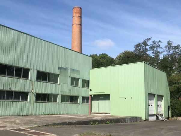 À louer – Locaux de stockage de 5 270 m² à La Couronne
