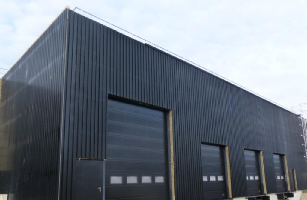 À louer – locaux industriels de 2 200 m² à Montbéliard