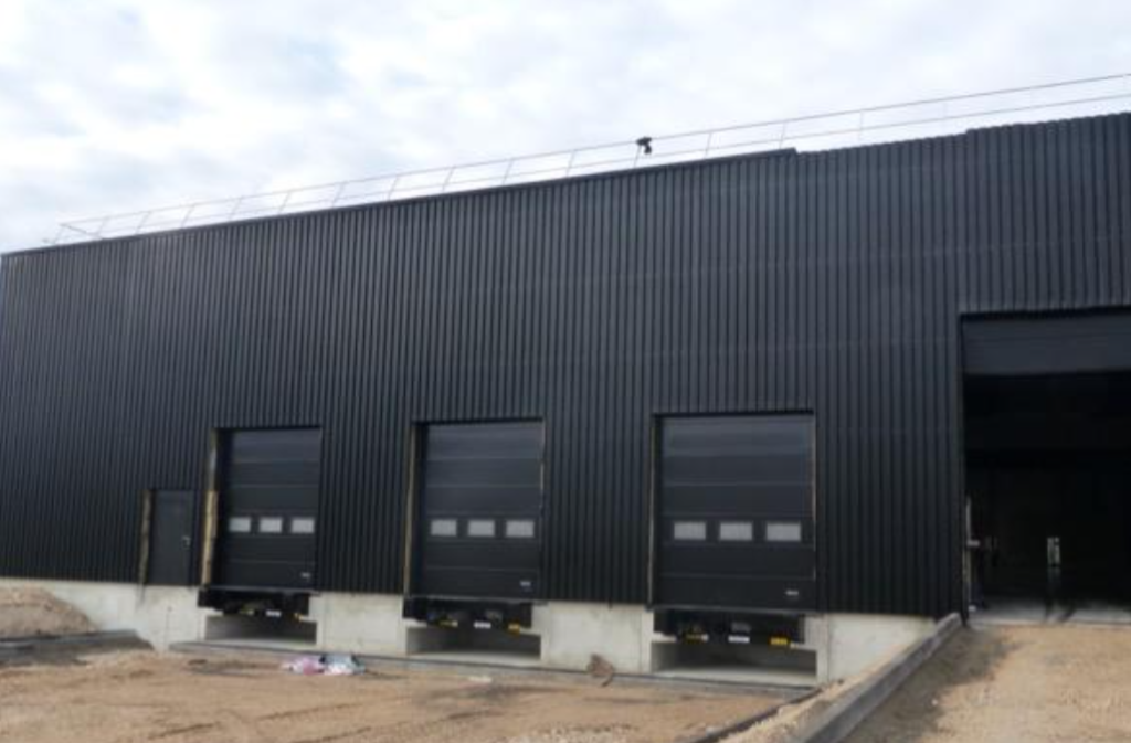 À louer – locaux industriels de 2 200 m² à Montbéliard