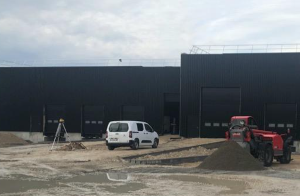 À louer – locaux industriels de 2 200 m² à Montbéliard