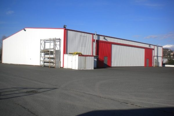 À louer – locaux industriels de 600 m² à Hauterive