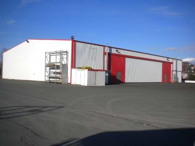 À louer – locaux industriels de 600 m² à Hauterive