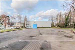 À louer – locaux industriels divisibles de 1 850 m² à 5 244 m² à Taverny