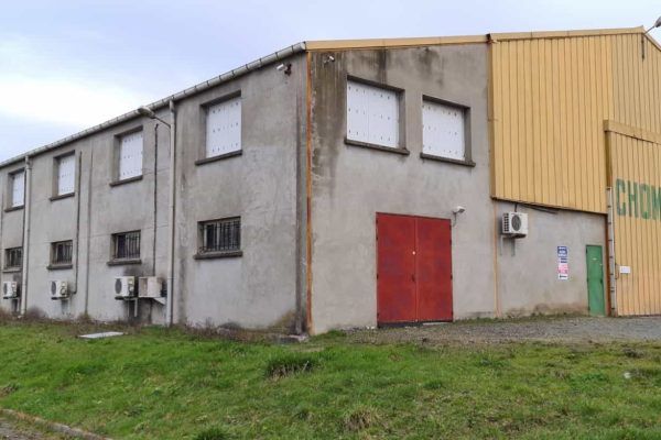 À louer – locaux industriels non divisibles de 1 400 m² à Saint-Germain-des-Fossés, proche de Vichy (03)