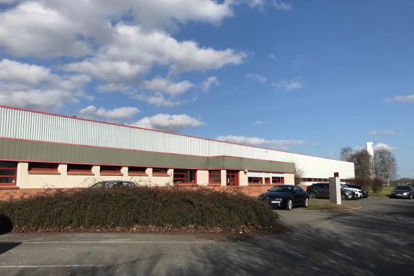À louer – locaux industriels non divisibles de 5 000 m² à Gauchy à proximité de Saint-Quentin (02)
