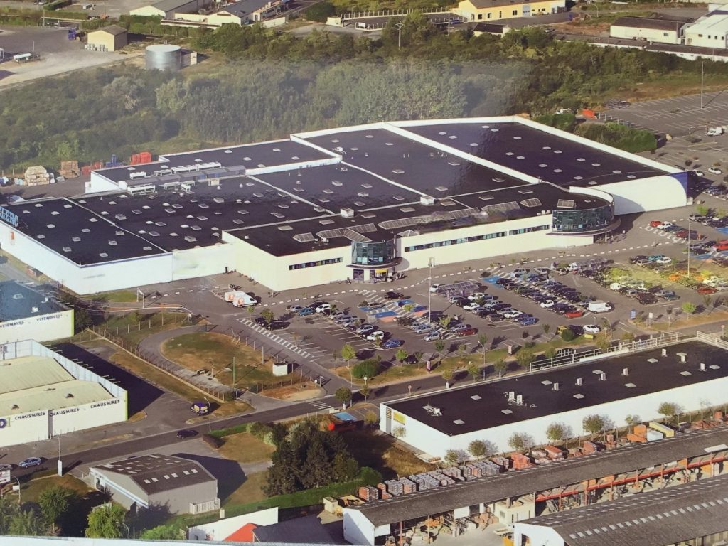 À louer ou à vendre – Bâtiment industriel de 17 410 m² à Chambry (02) à proximité de Reims
