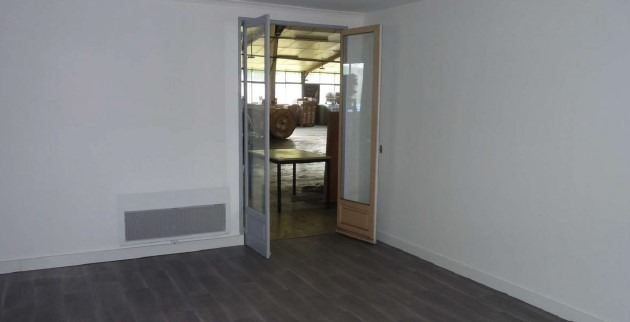À louer ou à vendre – Bâtiment industriel de 2 500 m² à Egletons – Corrèze (19)