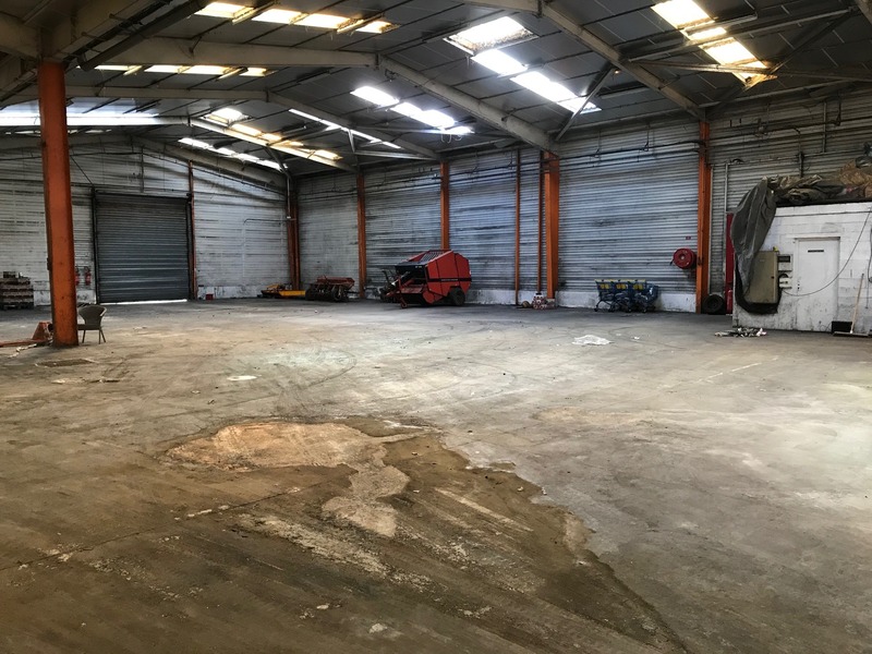 À louer ou à vendre – Entrepôt industriel de 2 400 m² à Calais – Pas-de-Calais (62)