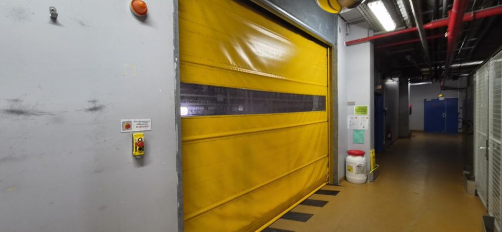 À louer ou à vendre – Laboratoires de 6 000 m² à Val-de-Reuil – Eure (27)