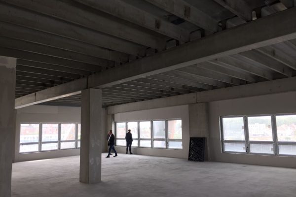 À louer ou à vendre – Plateau de bureaux de 650 m² divisible à partir de 250 m² à Calais (62)