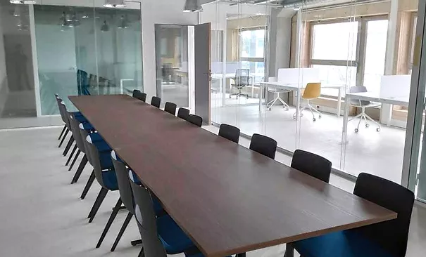À louer – plateau de bureaux de 740 m² à Montfermeil