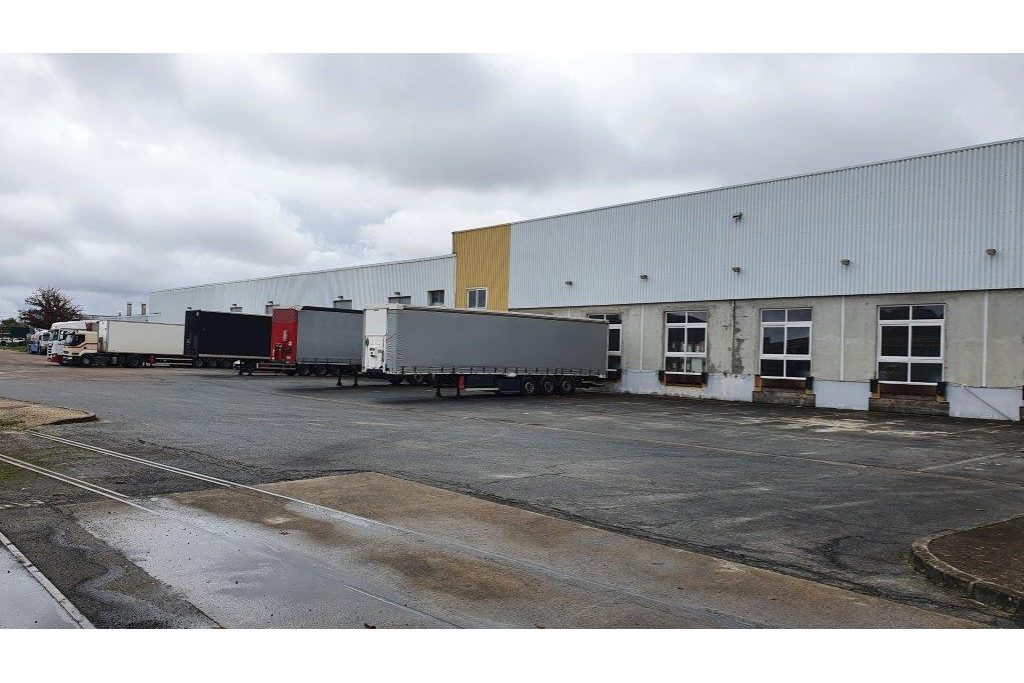 À louer – Site industriel de 22 000 m² à Saint-Florent-sur-Cher – Cher (18)