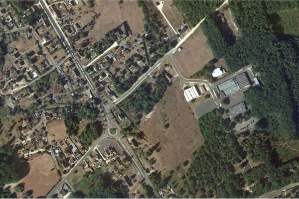 À louer – Terrain industriel de 30 000 m² proche de Bourges-Cher (18)