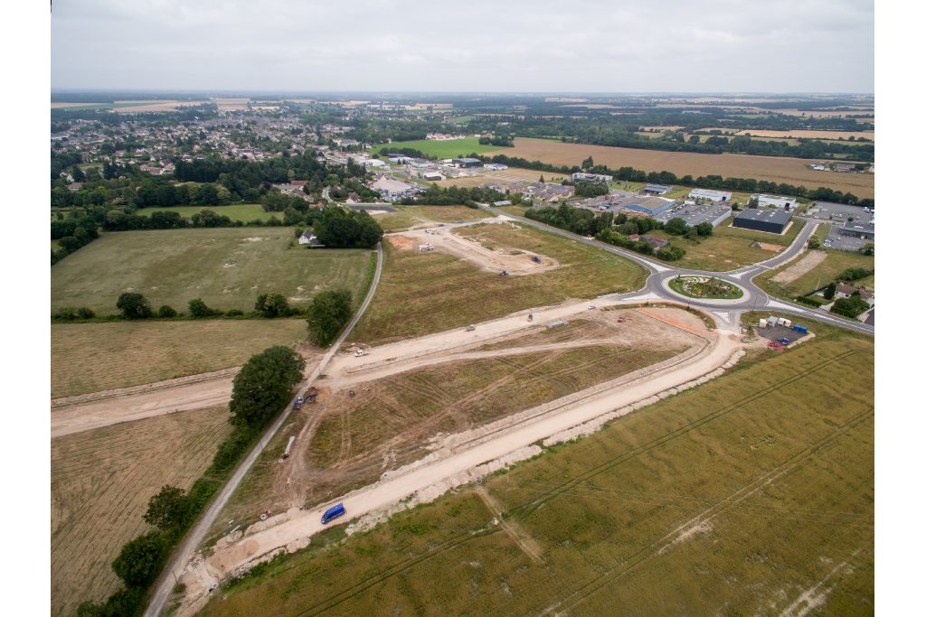 À vendre – 1,6 hectares de Terrains Industriels Site Clés en Main à Aubigny-sur-Nère – Cher (18)