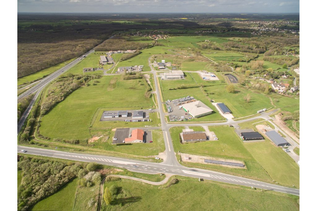 À vendre – 10 hectares de Terrains Industriels divisibles à partir de 2 500 m² à proximité de Châteauroux – Indre (36)