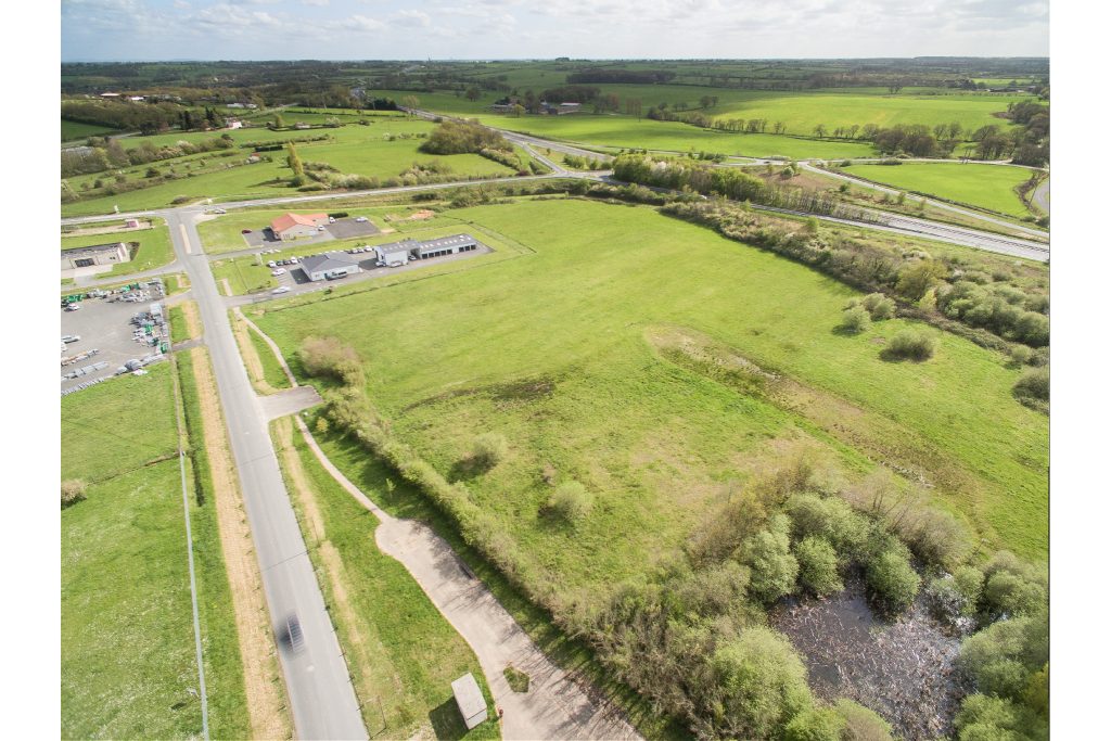 À vendre – 10 hectares de Terrains Industriels divisibles à partir de 2 500 m² à proximité de Châteauroux – Indre (36)