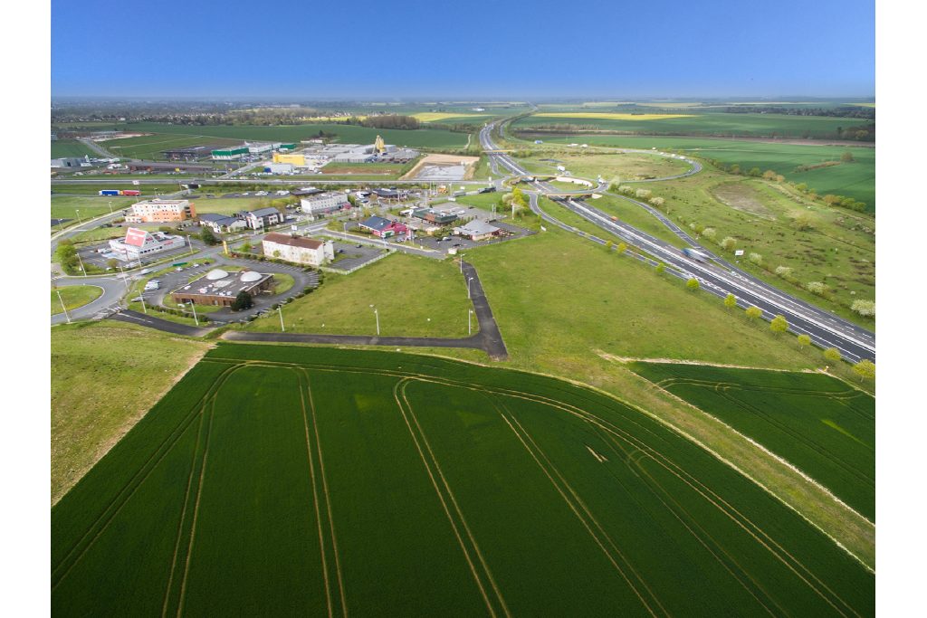 À vendre – 6,66 hectares de Terrains Industriels divisibles à proximité de Châteauroux – Indre (36)