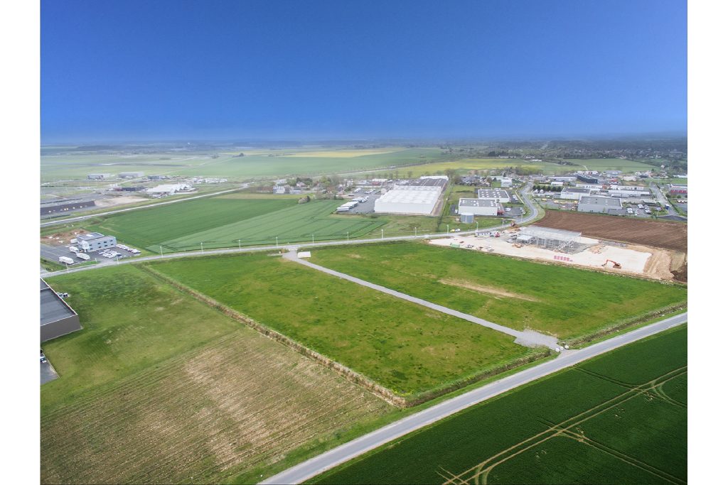À vendre – 6,66 hectares de Terrains Industriels divisibles à proximité de Châteauroux – Indre (36)
