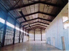 À vendre/ À louer bureaux non divisibles de 1 500 m² à Montfermeil