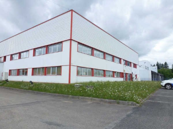 À vendre / À louer – entrepôt de 1 925 m² à Limoges