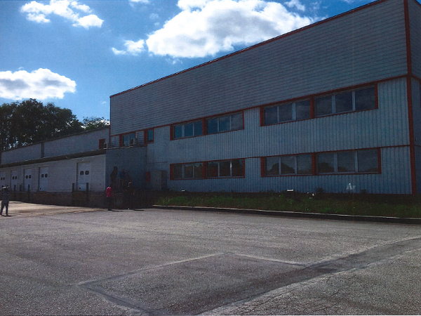 À vendre / À louer – entrepôt de 1 925 m² à Limoges