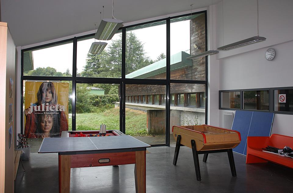 À vendre – Ancien couvent de 3 410m² à reconvertir en locaux d’activités et espaces de travail à Saint-Saulge – Nièvre (58)