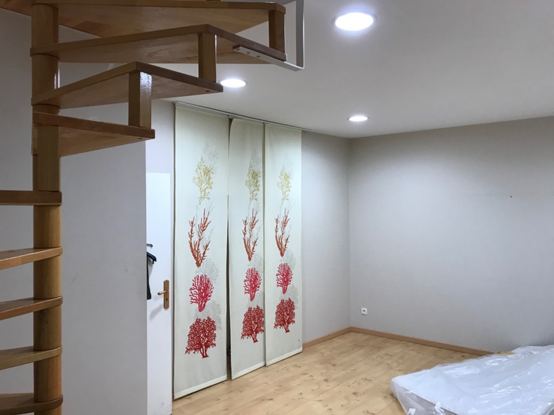 A vendre, ateliers et bureaux de 300 m² avec parking à Tarbes (65)