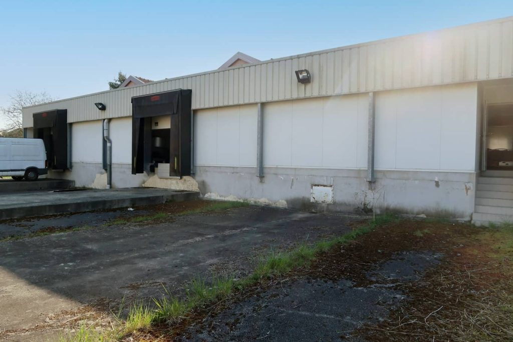 À vendre – Bâtiment Agroalimentaire de 1 600 m² à Charleville-Mézières – Ardennes (08)