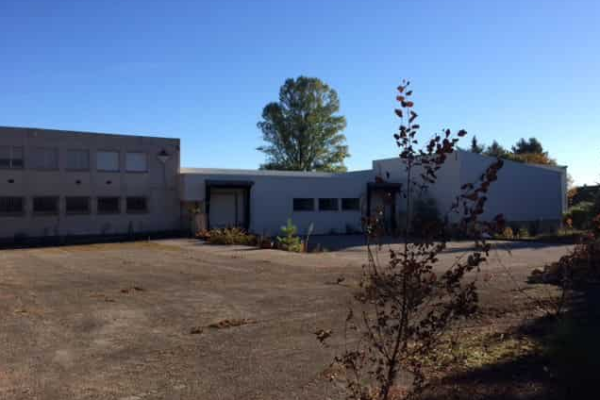 À vendre – bâtiment agroalimentaire de 3 480 m² à Fontiers-Cabardès, dans l&rsquo;Aude