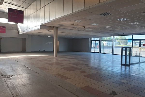 À vendre – Bâtiment industriel de 12 600 m² à Brive-la-Gaillarde – Corrèze (19)