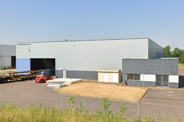 À vendre – bâtiment industriel de 3 361 m² à Avallon, entre Dijon et Auxerre